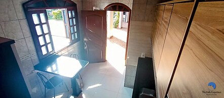 Casa com Piscina e Churrasqueira