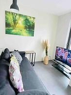 Luxury New Flat with Terrace & Parking