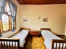 Starehe Villa