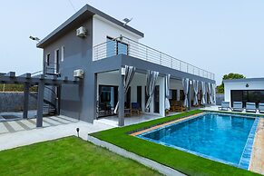 ChezBabo Boutique Hotel