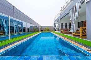 ChezBabo Boutique Hotel