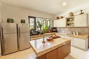 The Asraya Villa Sanur by Nakula