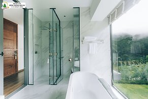 Rung Thong Nui Voi Villa & Resort