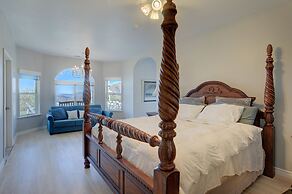 The Grand Haven Home