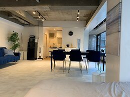 Spacious Studio West Shinjuku