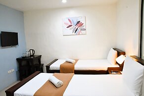 Arzo Hotel Makati