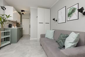 Stylish Studio Ochota by Renters