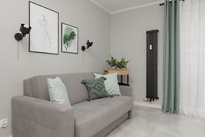 Stylish Studio Ochota by Renters