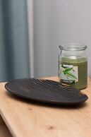 Stylish Studio Ochota by Renters