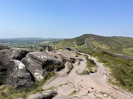 Old Post Office Barn