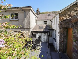 Llygoden Cottage