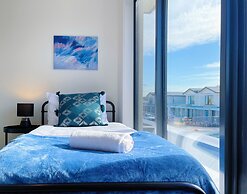 Casey Green Townhouse by GoodLive