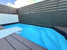 Grandioso Okinawa Pool Villa Kin 2