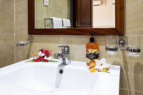 CRYSTAL SHORES Self Catering Apartments