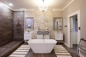 Rosewood Country Lodge