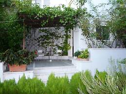 Studio on Agia Efimia Seaside