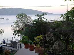 Studio on Agia Efimia Seaside