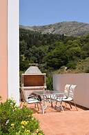 Villa Verde With Outdoor Jacuzzi