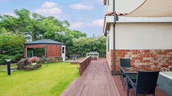 Jeju West Dokchae Pension