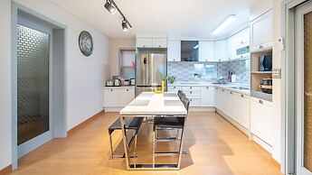 Jeju West Dokchae Pension