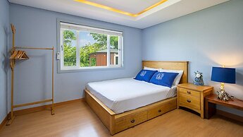 Jeju West Dokchae Pension