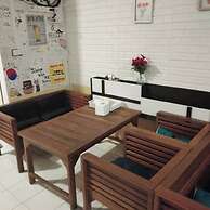 Sleep With Me Hostel