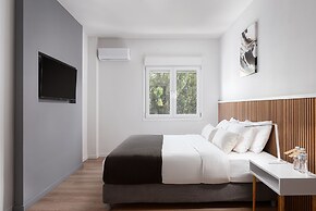 Acropolis Sherlock Residence