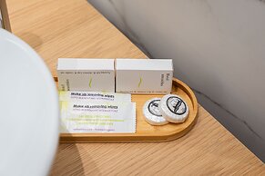 Acropolis Sherlock Residence