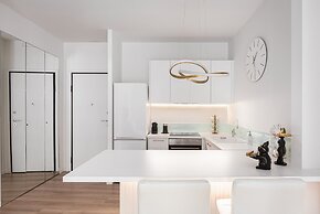 Acropolis Sherlock Residence