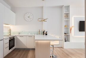 Acropolis Sherlock Residence