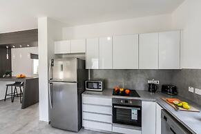 Napa Bay View Villa 8