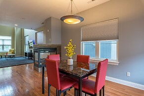 Central Cleveland Gem W/ Direct Skyline View! 2 Bedroom Home by Redawn