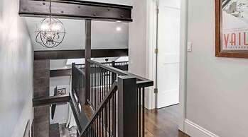 Vail Lionshead Village 4 Bedroom Condo at Enzian