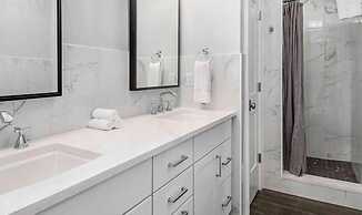 Vail Lionshead Village 4 Bedroom Condo at Enzian