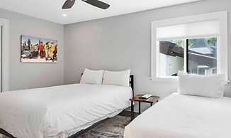 Vail Lionshead Village 4 Bedroom Condo at Enzian