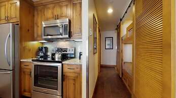 Vail Landmark 1 Bedroom Condo in Lionshead Village