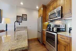 Vail Landmark 1 Bedroom Condo in Lionshead Village