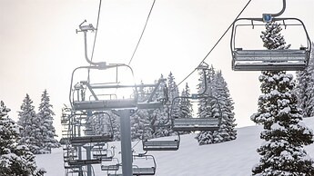 Vail - Lionshead Condominiums 2 Bedroom Condo