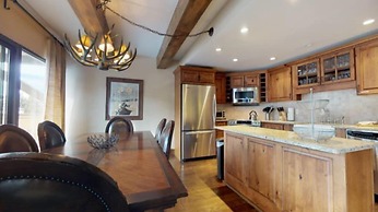 Vail - Lionshead Condominiums 2 Bedroom Condo