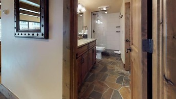 Vail - Lionshead Condominiums 2 Bedroom Condo