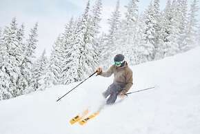 Vail - Lionshead Condominiums 2 Bedroom Condo