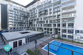 Modern Studio in Oasis -607