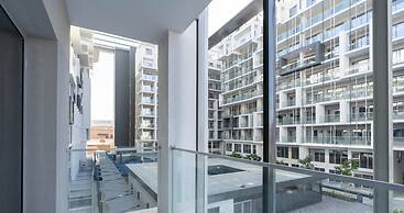 Modern Studio in Oasis -607