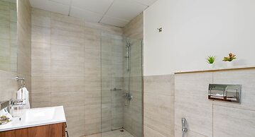 Modern Studio in Oasis -607