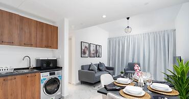 Modern Studio in Oasis -607