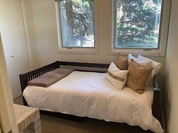 Downtown Aspen 2 Bedroom Condo Within Walking Distance to Gondola - Cl