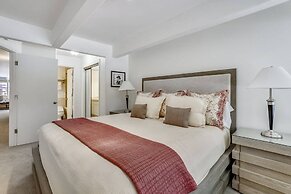 Downtown Aspen 2 Bedroom Condo Within Walking Distance to Gondola - Cl