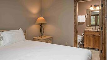 Beaver Creek Meadows Townhomes 4 Bedroom