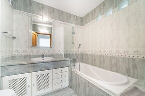 Villa Lemos by HelloVacations