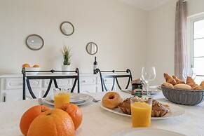 Villa Lemos by HelloVacations